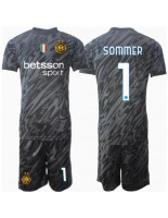 Otroške Nogometnih dresov Inter Milan Yann Sommer #1 Vratar Tretji 2024-25 Kratki rokavi (+ hlače)